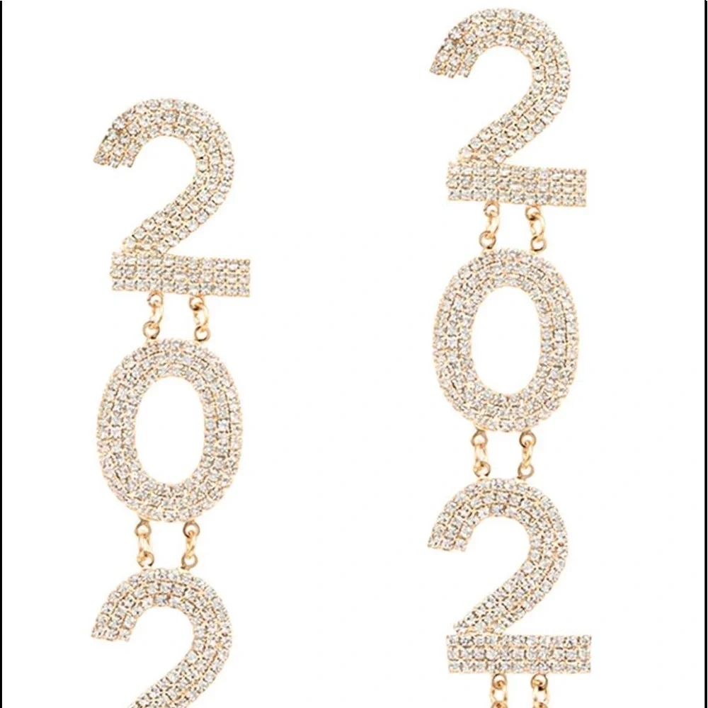 2022 👩🎓 Graduation drop number chandelier earrings - Picture 3 of 4